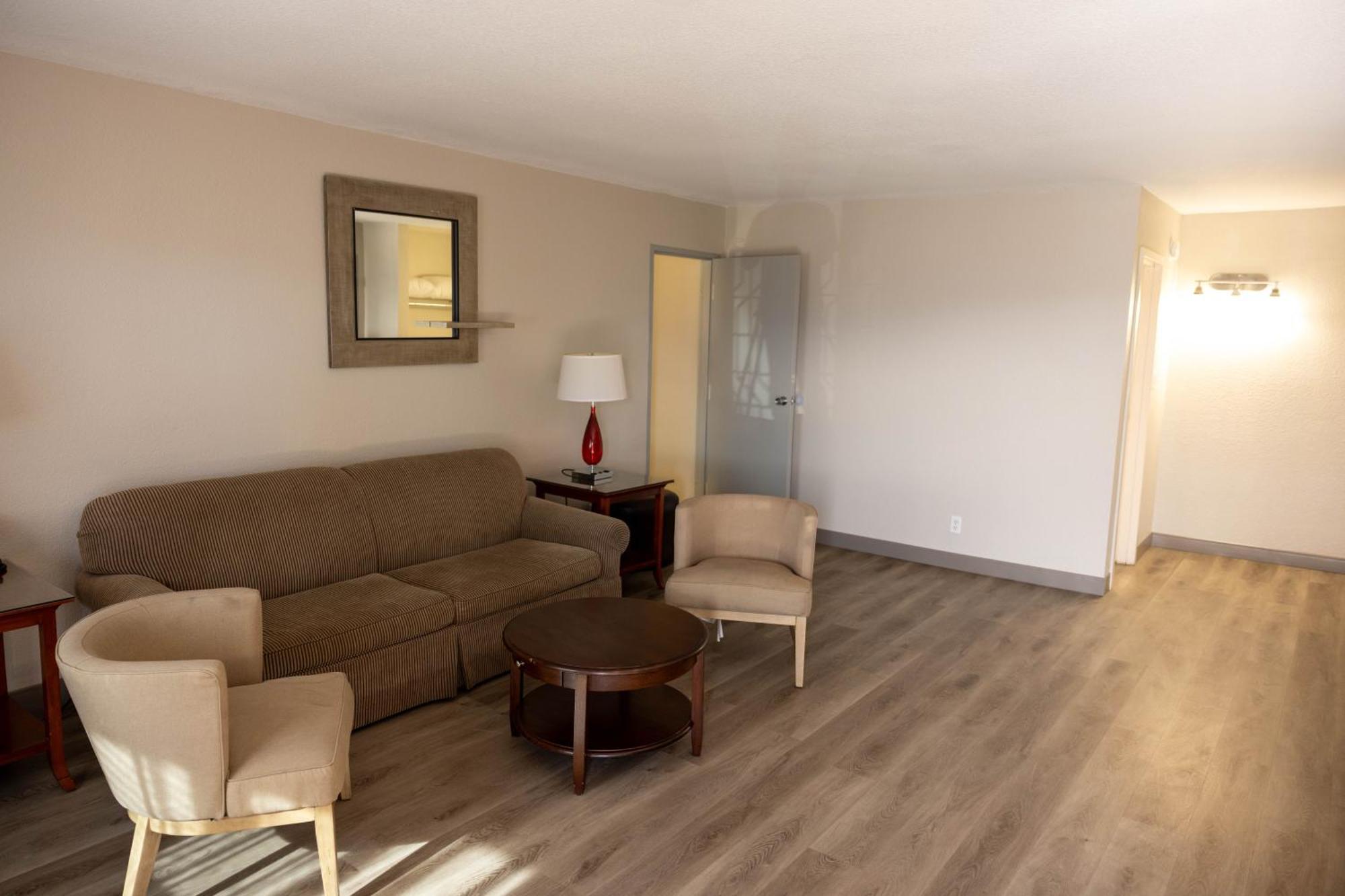 Quality Inn & Suites Лейк-Хавасу-Сити Экстерьер фото