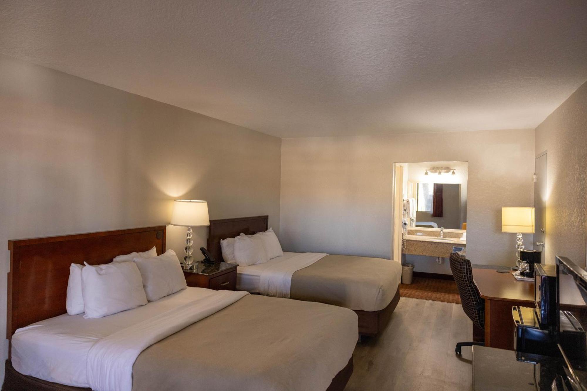 Quality Inn & Suites Лейк-Хавасу-Сити Экстерьер фото